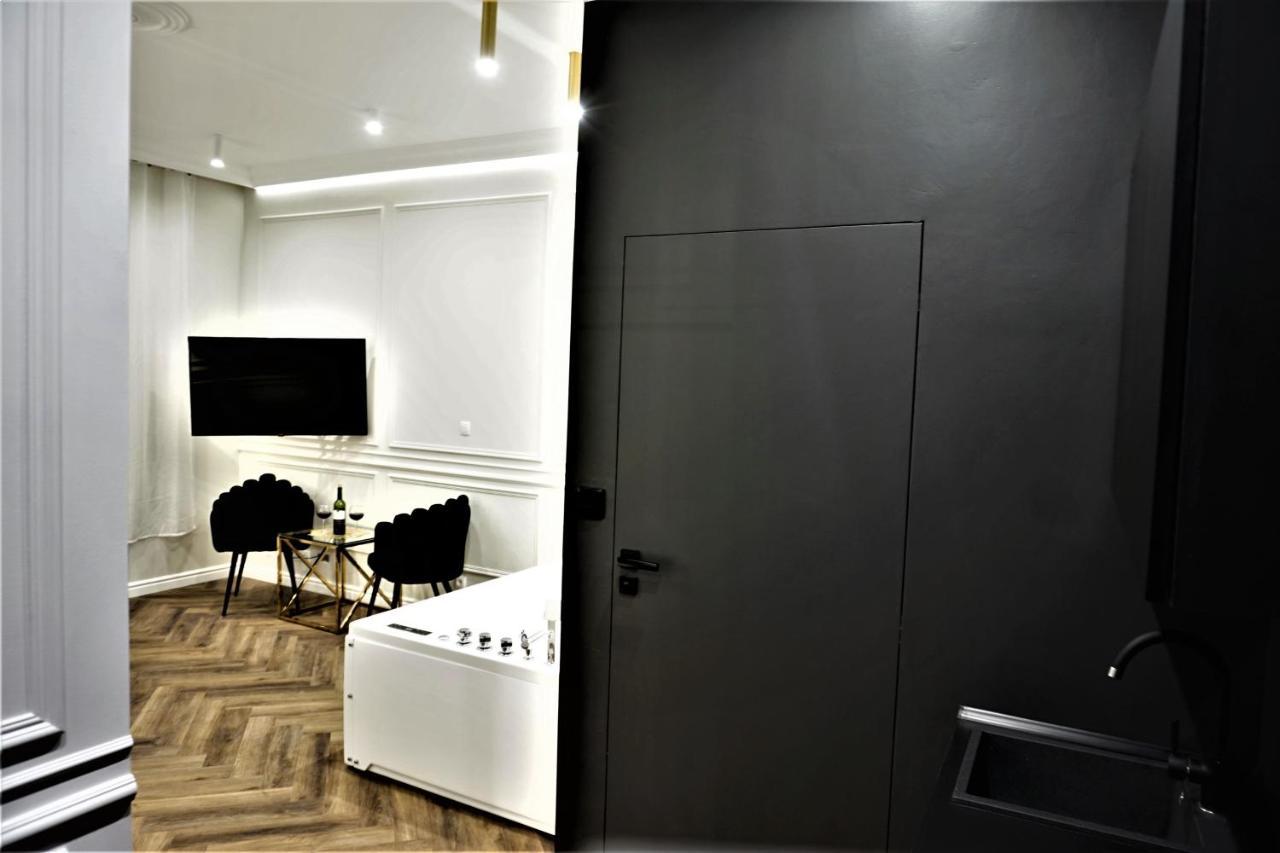 Luxury Jacuzzi Apartment 크라쿠프 외부 사진